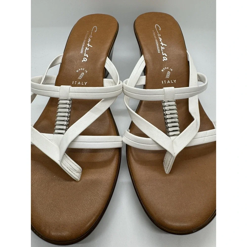 Contesa by Italian Shoemakers Size 9M White Wedge Silver Embellished Sandals